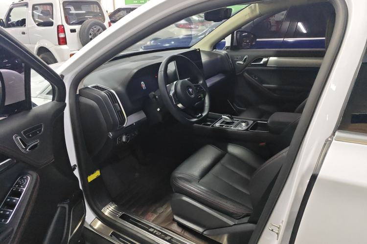 Used BYD Tang New Energy 2018 DM 2.0T All-Wheel Drive Smart Connectivity Luxury Model 7 Seats China V Emission Standard