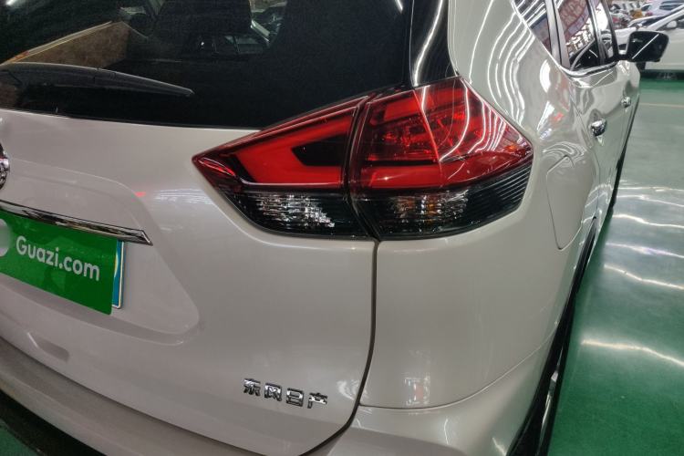 Used Nissan X-Trail 2022 Revised Version 2.0L Two-Wheel Drive Smart Connect Premium Edition