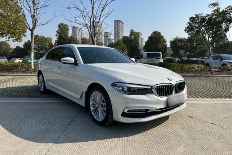 Used BMW 5 Series 2018 Facelifted 530Li xDrive Luxury Package
