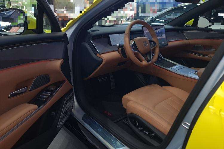 Used BYD Han L 2025 EV Four-Wheel Drive LiDAR Flagship Model
