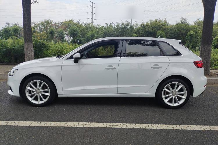 Used Audi A3 2018 30th Anniversary Edition Sportback 35 TFSI Ambition Model
