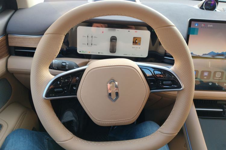 Used Hima AITO M7 2024 1.5T Intelligent Driving Rear-Drive Pro Version 5 Seats
