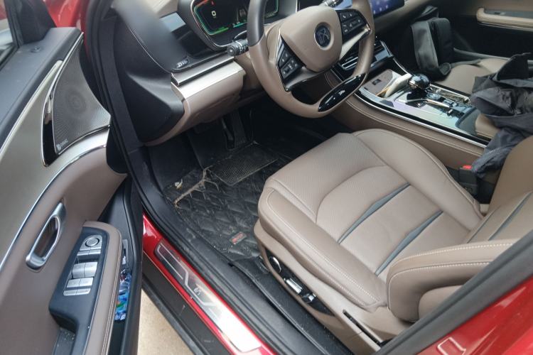 Used BYD Han 2020 EV Long-Range Luxury Model
