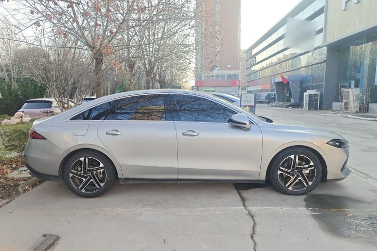 Used Roewe D7 2023 DMH 125km Flagship Edition