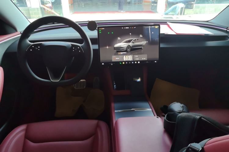 Used Tesla Model 3 2023 Long-Range All-Wheel-Drive Version
