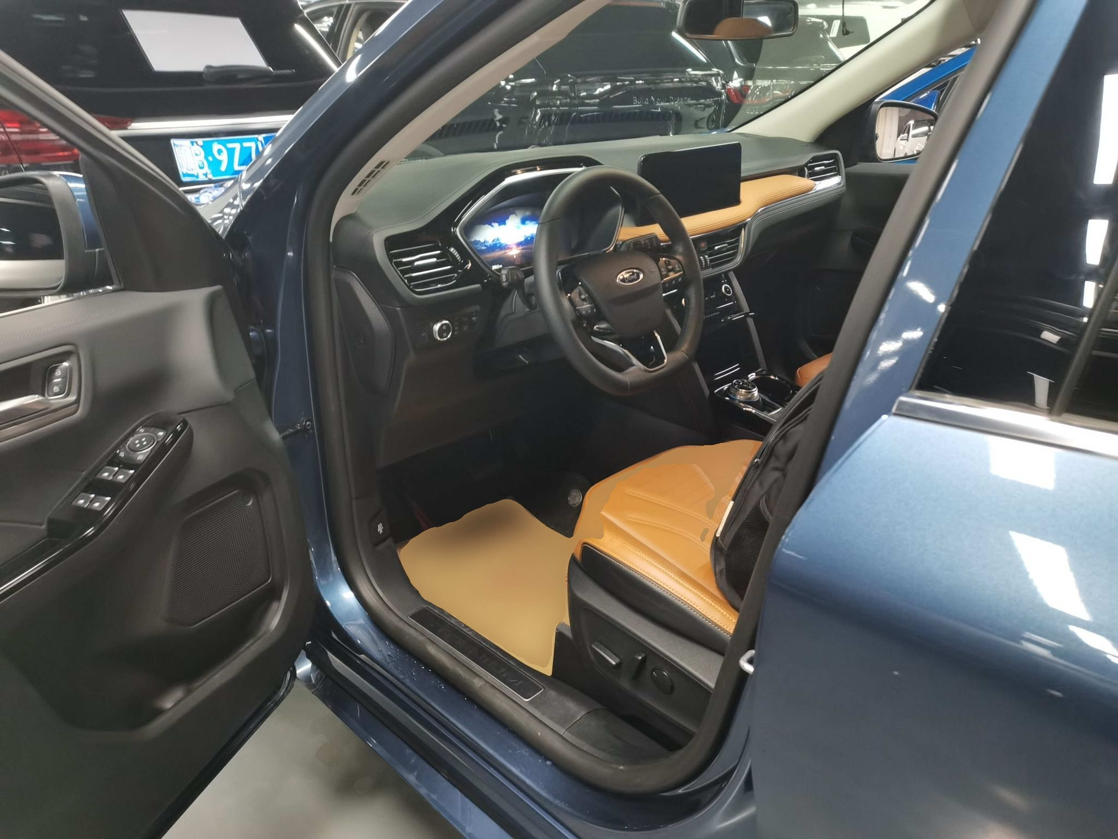 المقاعد الأمامية داخل السيارة