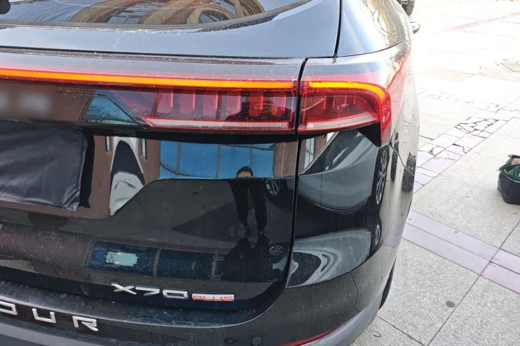 Used JETOUR X70 PLUS 2021 1.5T DCT Mountain 5-Seater
