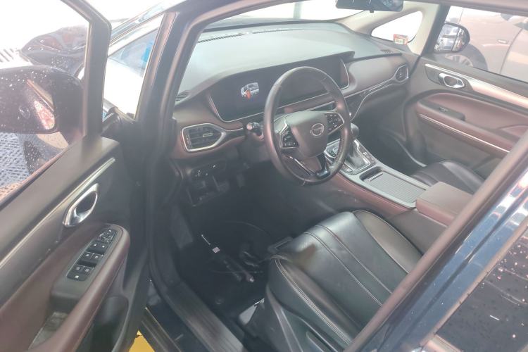 Used GAC Trumpchi M6 2021 PRO 270T DCT Luxury Edition
