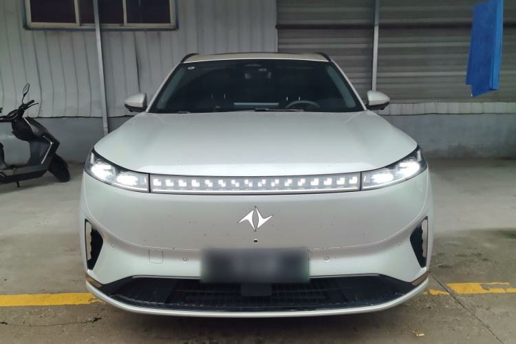 Used  eπ008 2024 210Max Range-Extended Version 6 Seats