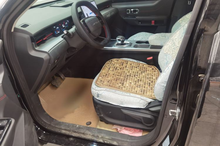 Used JETOUR Dashing 2025 1.5T DCT Beyond Edition
