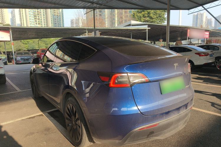 Used Tesla Model Y 2021 Standard Range Rear-Wheel Drive Version
