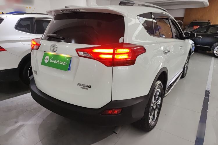 Used Toyota RAV4 2015 2.0L CVT Four-Wheel Drive New Edition
