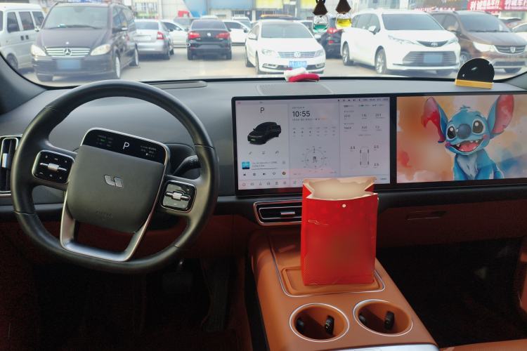 Used Li Auto L7 2023 Air model
