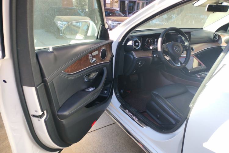 Used Mercedes-Benz E-Class 2016 E 200 L