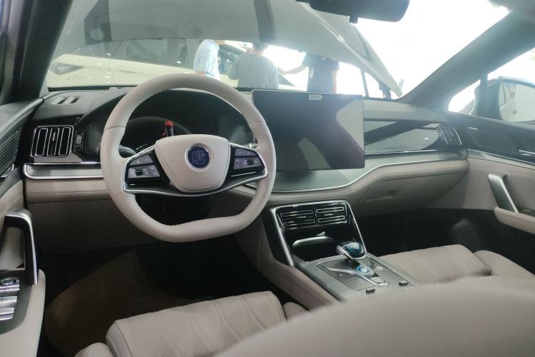 Used BYD Tang New Energy 2025 Intelligent Driving Version DM-i 115KM Flagship Edition
