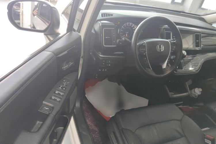 Used Honda Elysion 2019 2.0L Hybrid Luxury Edition
