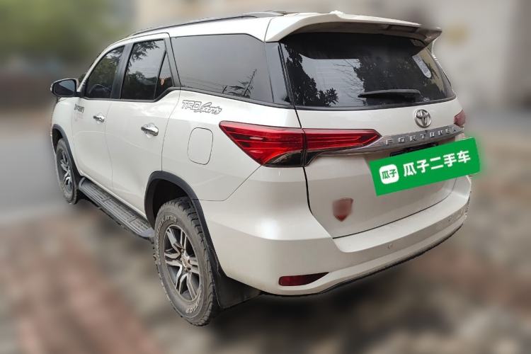 Used Toyota Fortuner 2016 2.7L Middle East Version