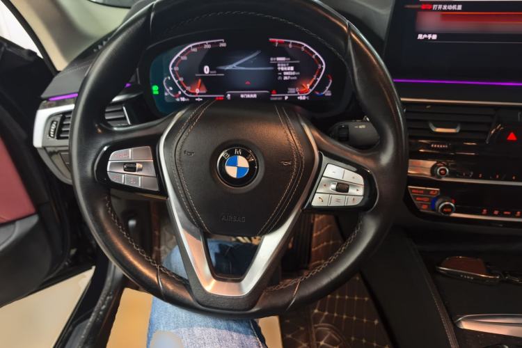 Used BMW 5 Series 2022 Restyled 525Li Luxury Package
