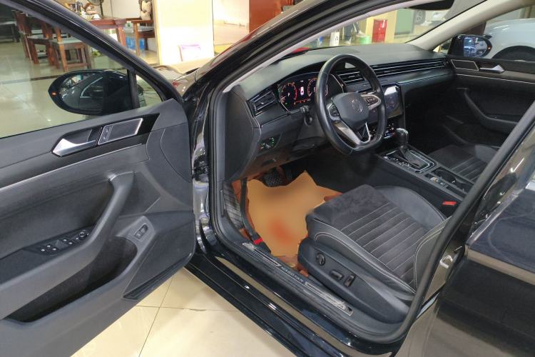 Used Volkswagen Magotan 2020 330TSI DSG Luxury Edition
