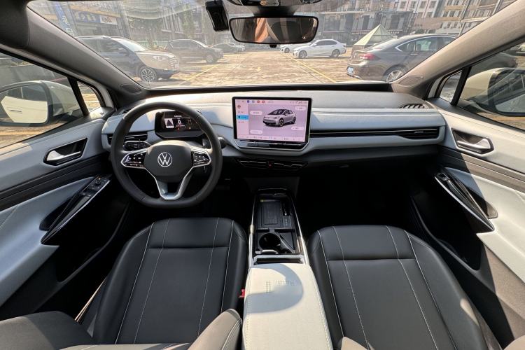 Used Volkswagen ID.4 X 2025 Smart Version Pure & Intelligent Enjoyment Edition