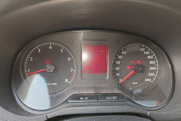 Used Volkswagen Polo 2013 1.6L Manual Comfort Edition
