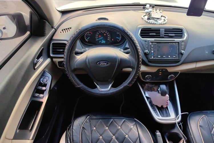 Used Ford Escort 2015 1.5L Automatic Comfort Model
