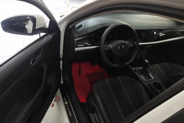 Used Volkswagen Lavida 2022 1.5L Automatic Vision Edition