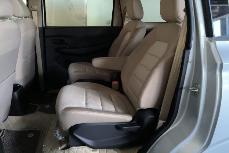 Used Wuling Hongguang 2018 1.5L S Standard Version L2B
