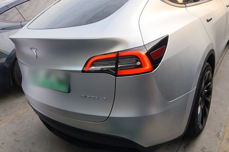 Used Tesla Model Y 2022 Rear-Wheel-Drive Version
