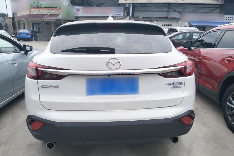 Used Mazda CX-4 2018 2.0L Automatic 2WD Blue Sky Exploration Edition China VI Standard
