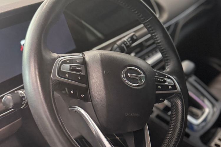 Used GAC Trumpchi M6 2019 270T Automatic Prestige Edition (7-seater) China V Standard
