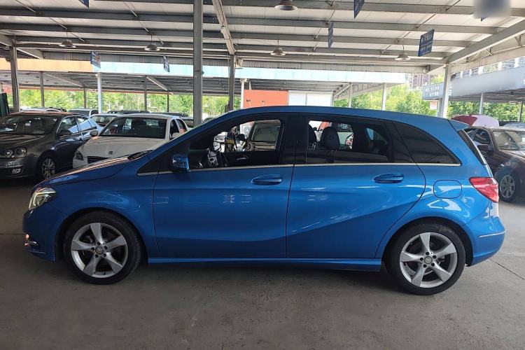 Used Mercedes-Benz B-Class 2012 B 200
