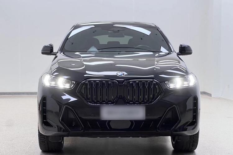Used BMW X6 2023 xDrive40i Luxury Model with M Sport Package
