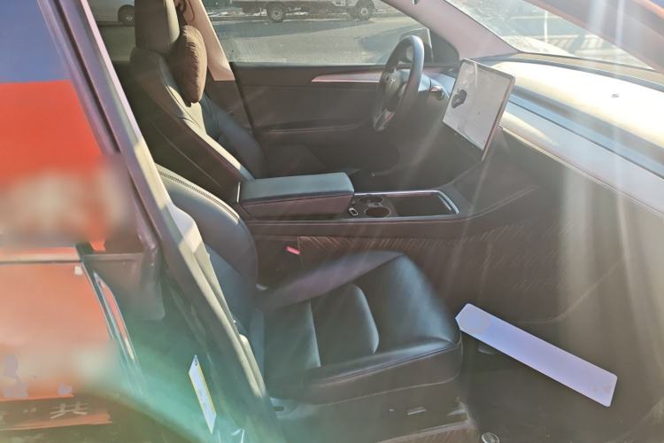 Used Tesla Model Y 2021 Standard Range Rear-Wheel Drive Version
