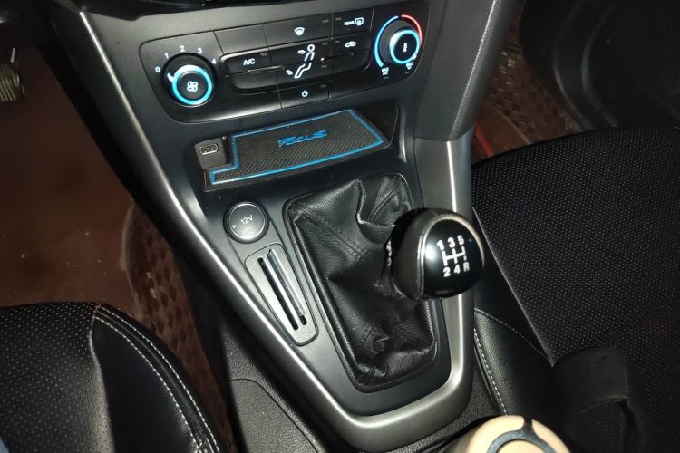 Used Ford Focus 2017 Hatchback 1.6L Manual Comfort Plus SmartDrive Edition