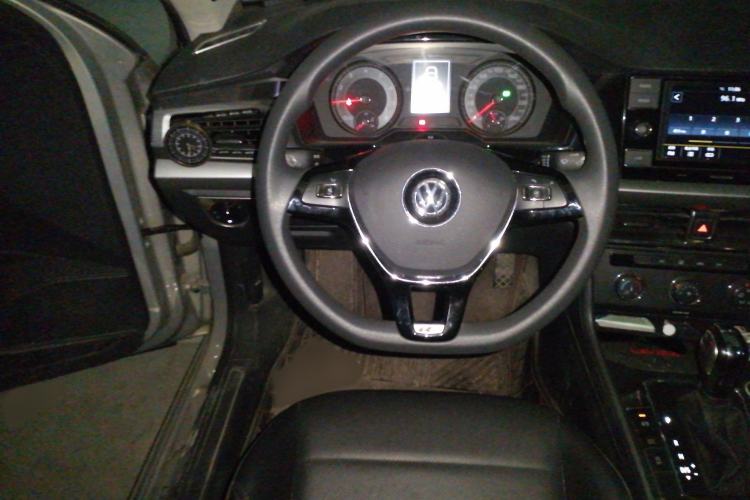 Used Volkswagen Lavida 2019 1.5L Automatic Comfort Edition China VI Standard