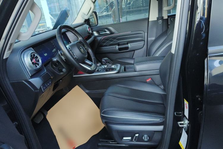 Used Tank 300 2021 City Edition 2.0T—Truly Stylish
