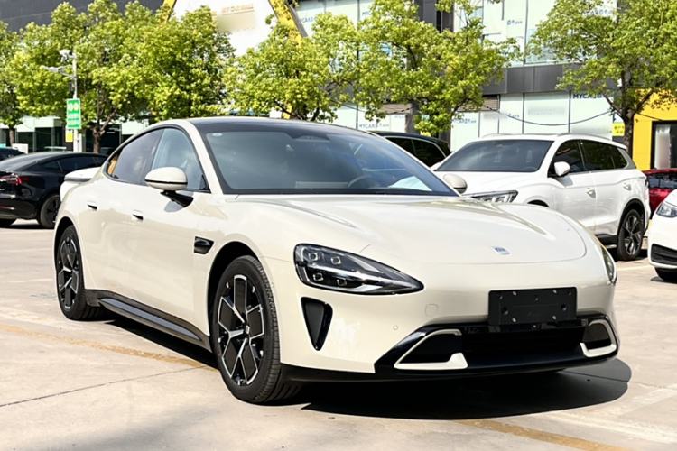 Used  SU7 2024 Rear-Drive Long-Range Intelligent Driving Version
