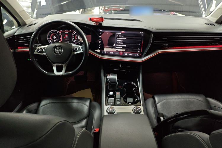 Used Volkswagen Touareg 2020 2.0 TSI RuiShang Edition China VI Standard
