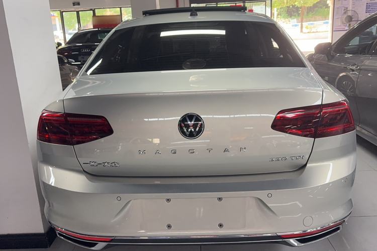 Used Volkswagen Magotan 2020 330TSI DSG Luxury Edition
