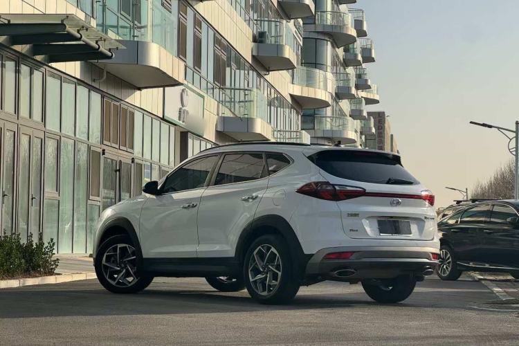 Used Hyundai Tucson 2020 280TGDi Two-Wheel-Drive GLS Fashion Edition China VI Standard
