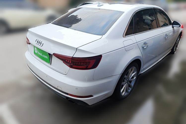 Used Audi A4L 2018 30th Anniversary Edition 40 TFSI Fashion Model
