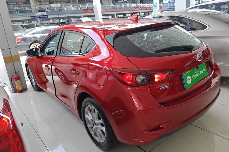 Used Mazda Mazda 3 Axela 2017 Hatchback 1.5L Automatic Comfort Model Emission Standard China V
