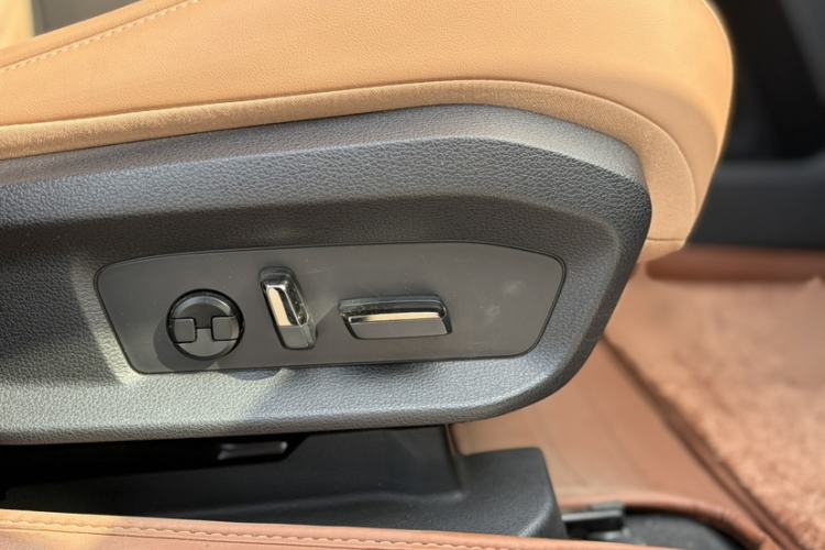 Used Nio ES6 2020 420 km Sport Edition
