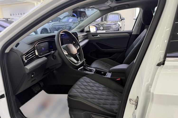 Used Volkswagen Sagitar 2023 300TSI DSG Excellence Edition