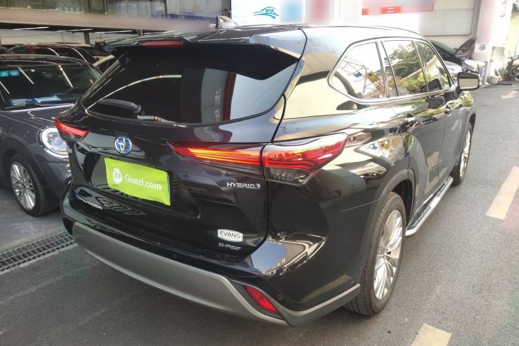 Used Toyota Highlander 2022 Dual-Engine 2.5L Four-Wheel Drive Prestige Version 7 Seats
