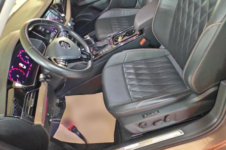 Used Volkswagen Passat 2019 330TSI Luxury Edition China V Standard
