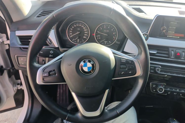 Used BMW X1 2016 sDrive18Li Premium Edition
