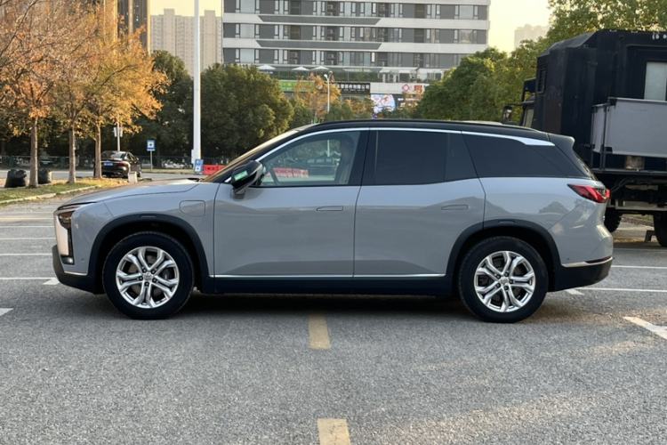 Used Nio ES8 2020 415 km Range 6-Seater Version
