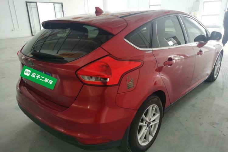 Used Ford Focus 2017 Hatchback 1.6L Manual Fashion Edition SmartDrive Version
